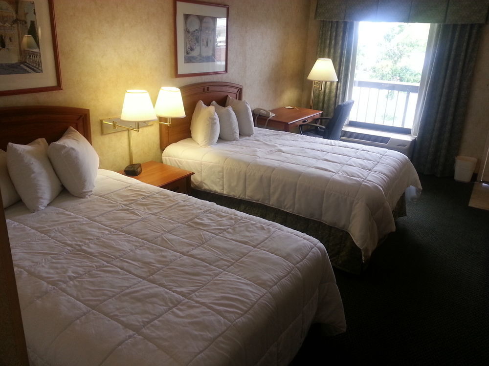 Days Inn & Suites By Wyndham Albuquerque North Экстерьер фото